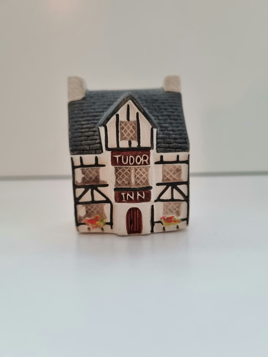 Miniatyrhus, minihus (Turor inn)