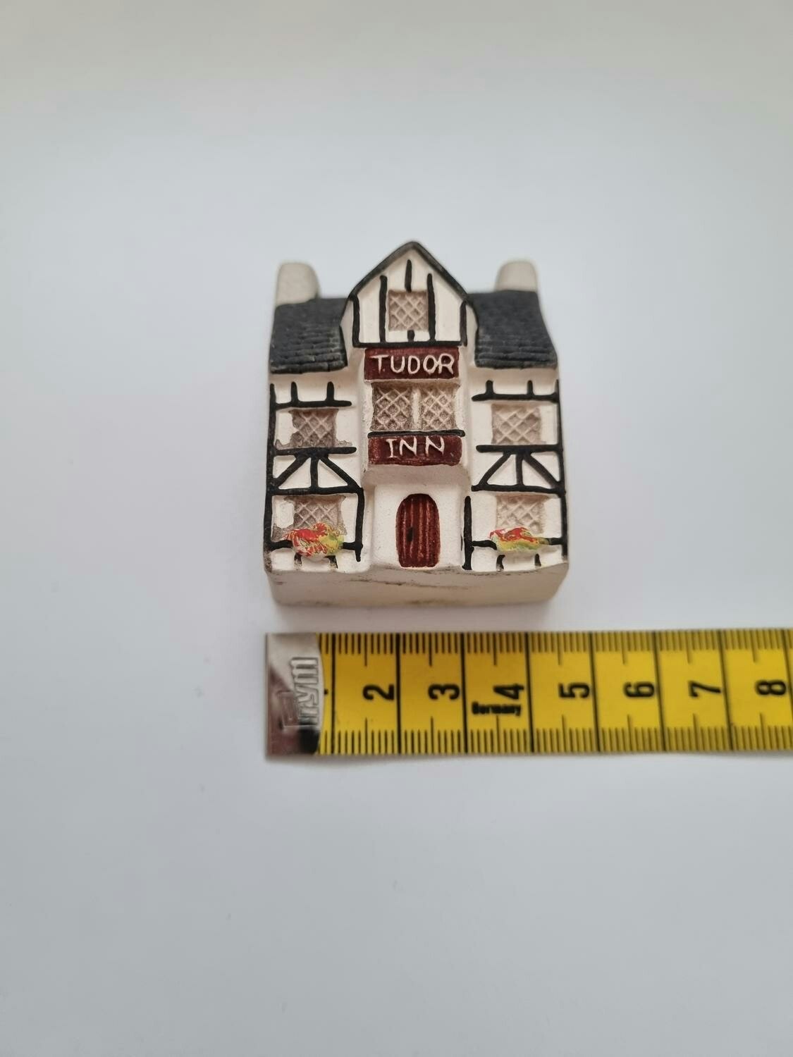 Miniatyrhus, minihus (Turor inn)