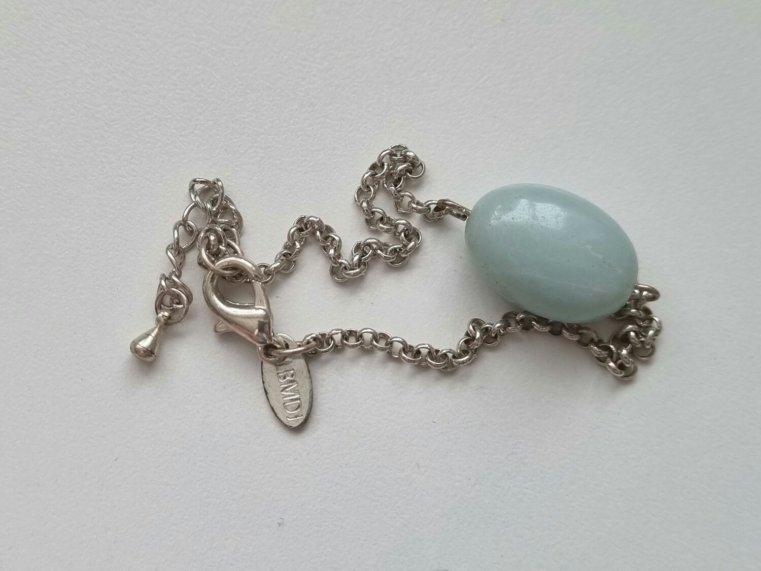 Armband med en turkos sten