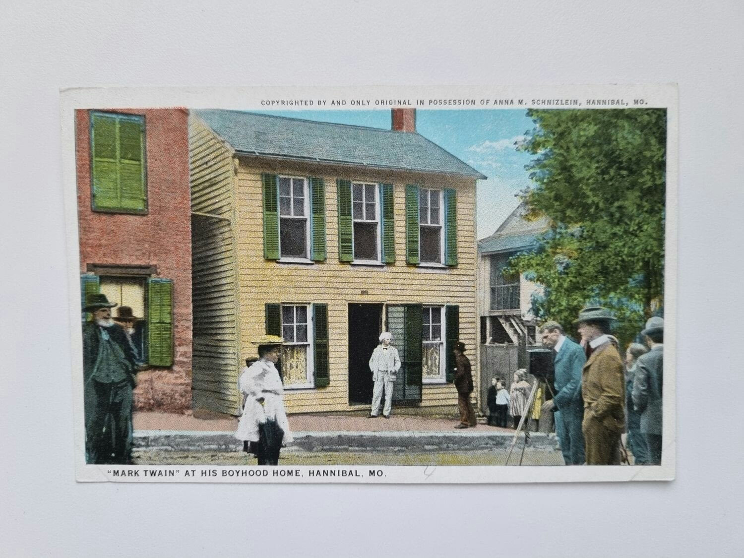 Vykort "MARK TWAIN AT HIS BOYHOOD HOME, HANNIBAL, MO