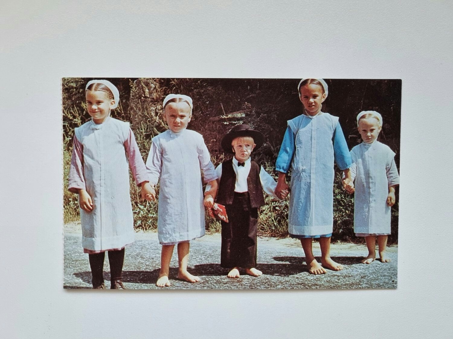 Vykort Amish Children