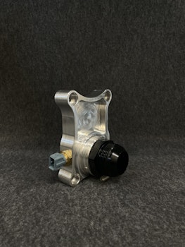 M104 Billet Vattenpump Adapter