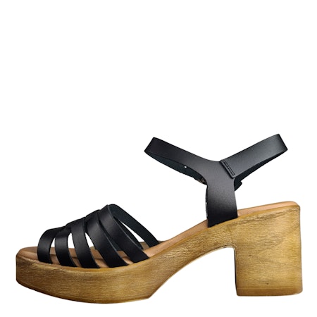 Lädersandal med remmar, träklack och super mjuk innersula från Rosa Negra