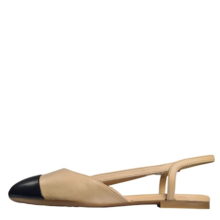 Beige slingback med svart tå i läder