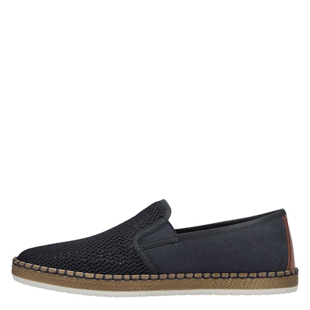 Luftig slip-on espadrillo i syntetläder från Rieker