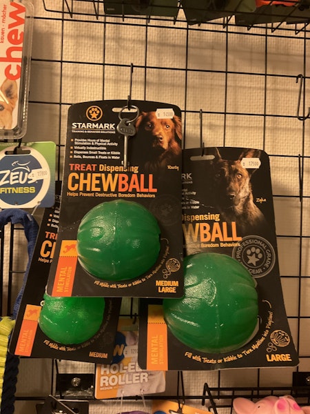 Starmark Chewball
