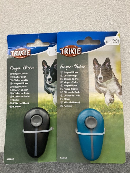 Dog Activity finger klicker
