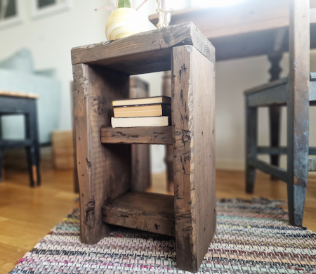 VILDA Sängbord
