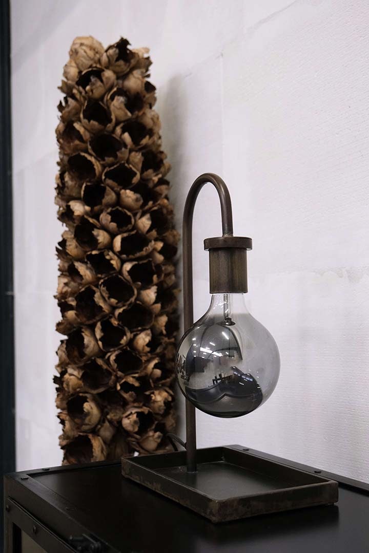 Bordslampa i järn, 35cm