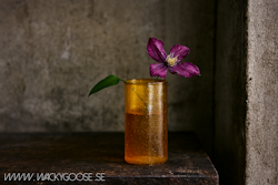 VIOLETTA Vas av återvunnet glas, Liten, Bärnsten