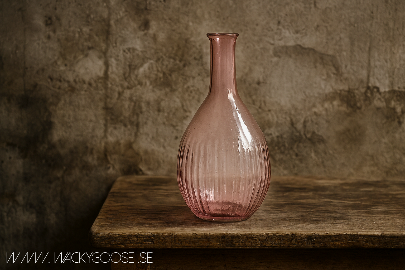 Munblåst Vas av Återbrukat glas, Rosa