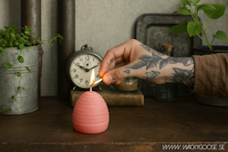 Handgjort ljus, Ägg med virvlar, Dimrosa