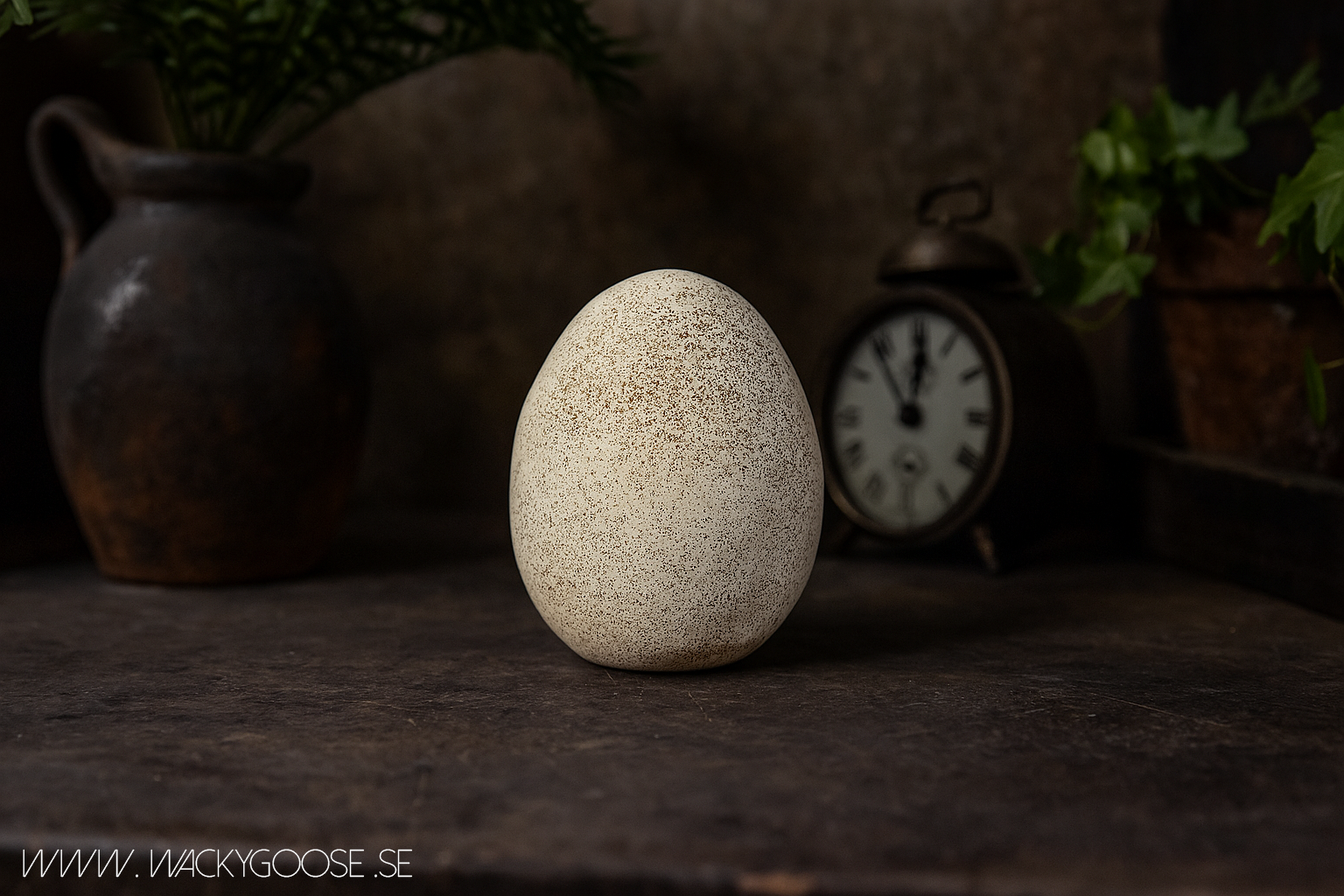 Dekorationsägg i stengods, 12cm