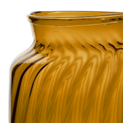 Munblåst vas av återbrukat glas, Ø21cm, Bärnsten