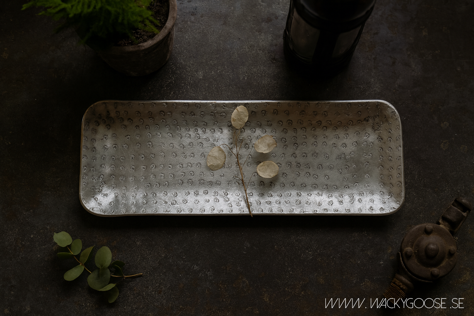 Vackert dekorationsfat, 50x18cm, Silver