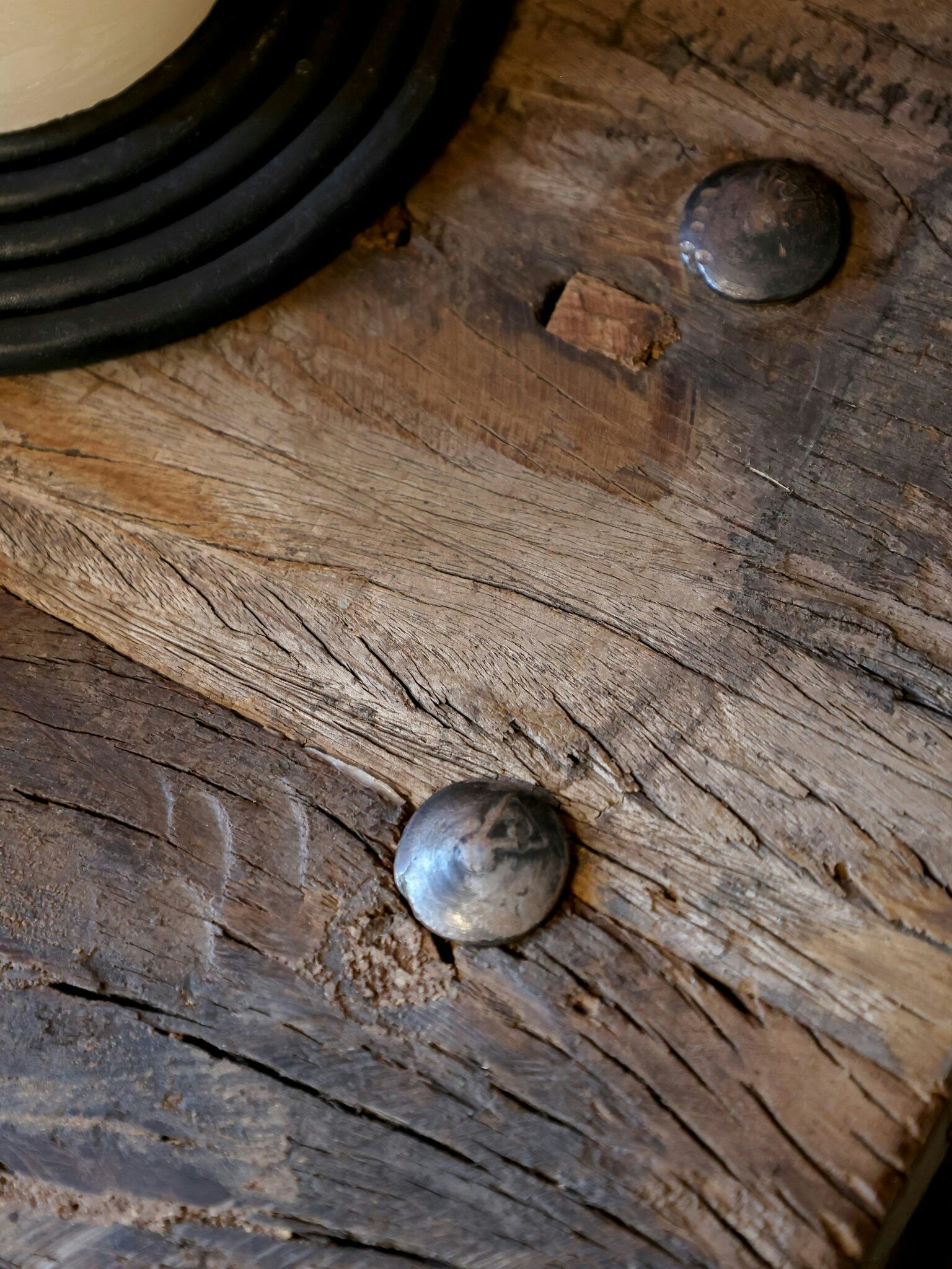 Handgjort Sidobord/Avlastningsbänk av återbrukat material, 152cm