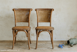Trästol i fransk lantstil med flätad rottingsits, 2-pack - Natur
