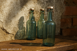 Gamla turkosa glasflaskor