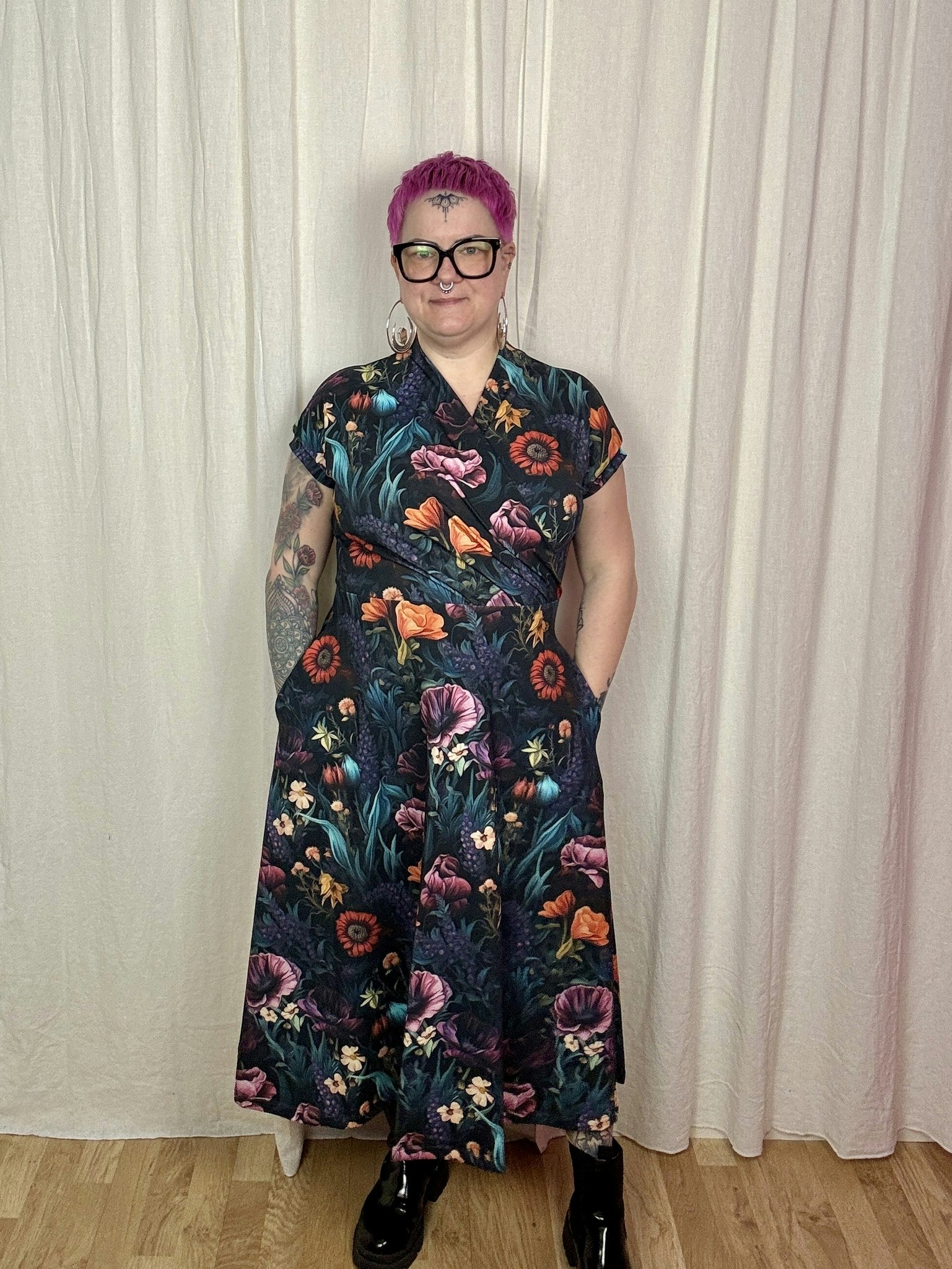 Panter turquoise/pink Omlotten klänning
