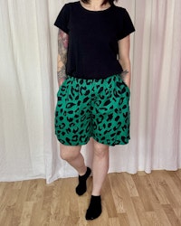 Feministkurbits Viskos-shorts