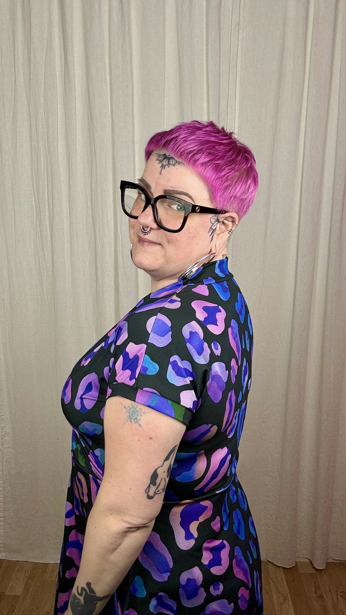 Feministkurbits Omlotten klänning