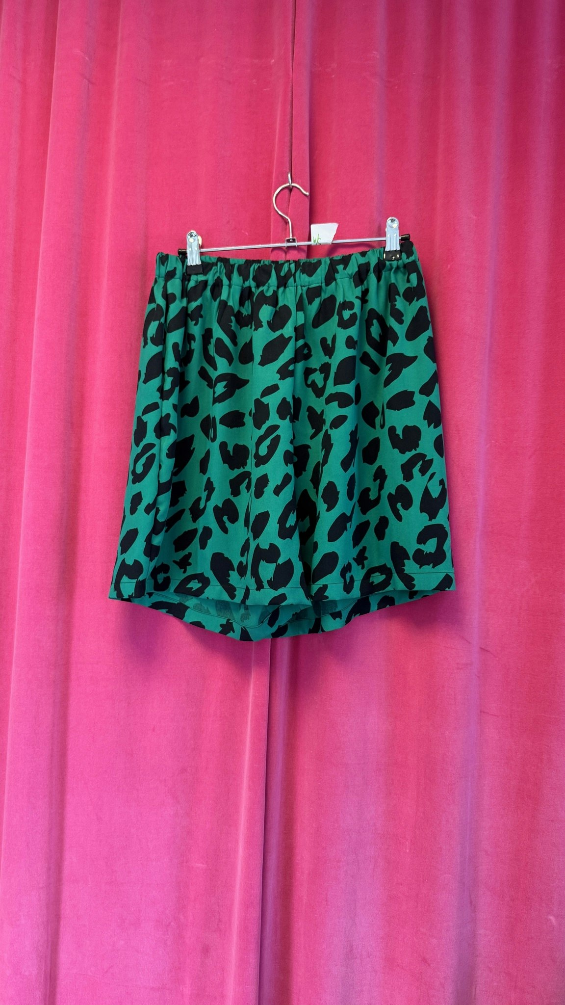 Viskos-shorts S/M
