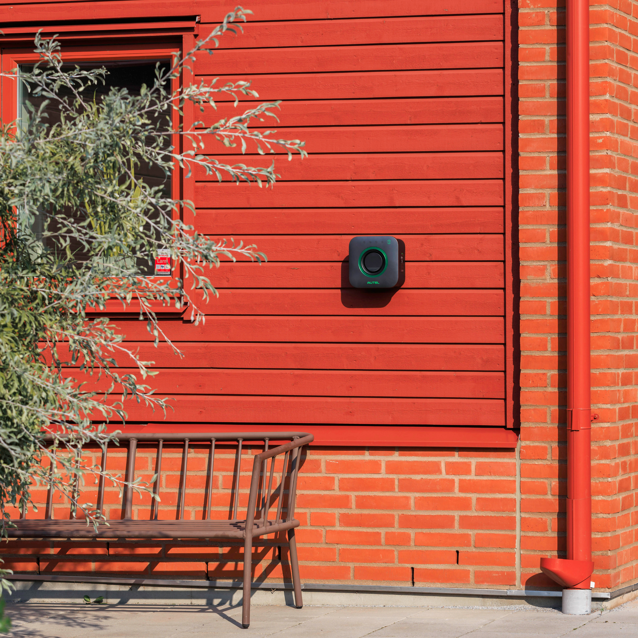 Autel Maxicharger AC Compact 22kW