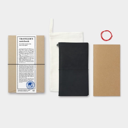 TRAVELER'S Notebook Starter Kit - (Regular Size) Black