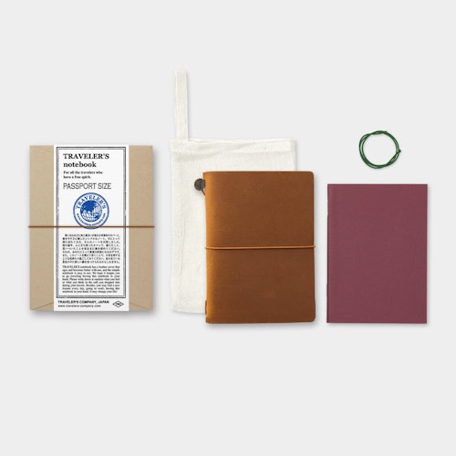 TRAVELER'S Notebook Starter Kit - (Passport Size) Camel