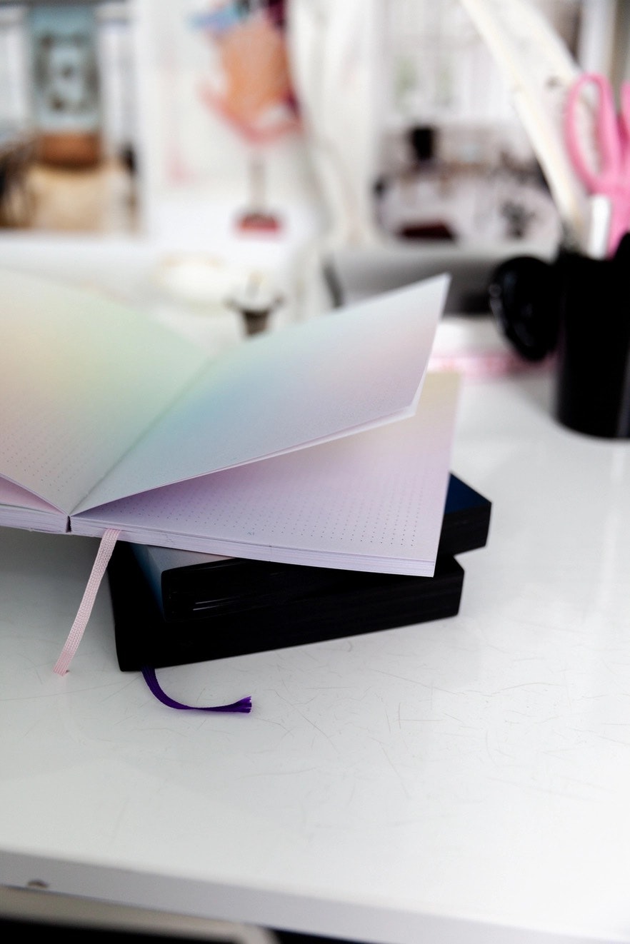Aura Notebook - Unicorn Slim A5