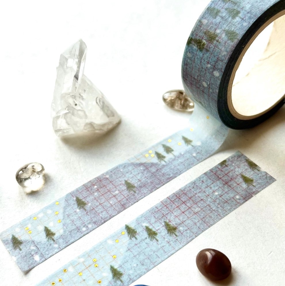 Washi tape Nikki Dotti - Winter Hills gold folied 15 mm