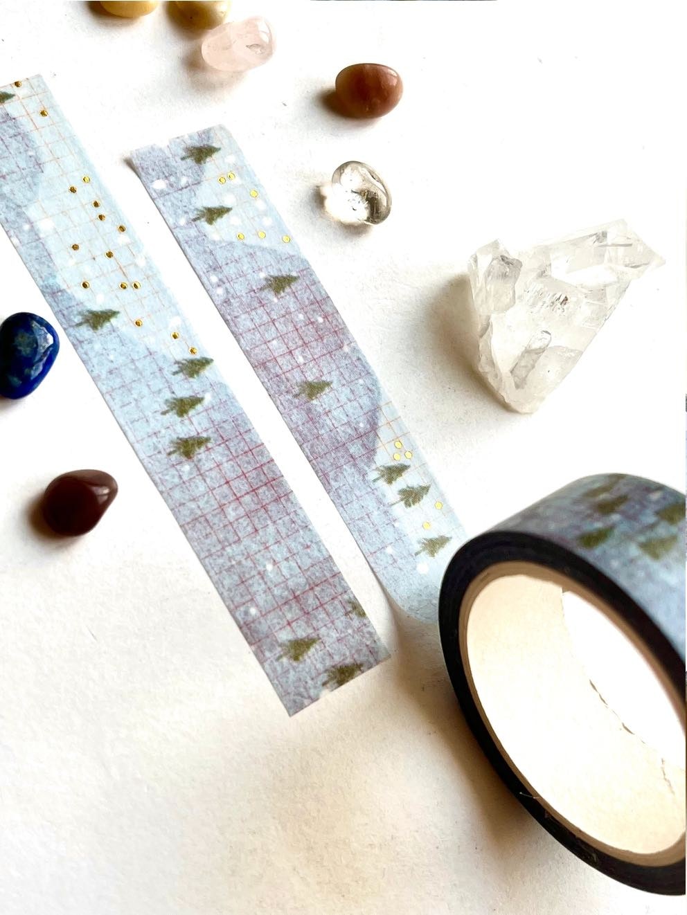 Washi tape Nikki Dotti - Winter Hills gold folied 15 mm