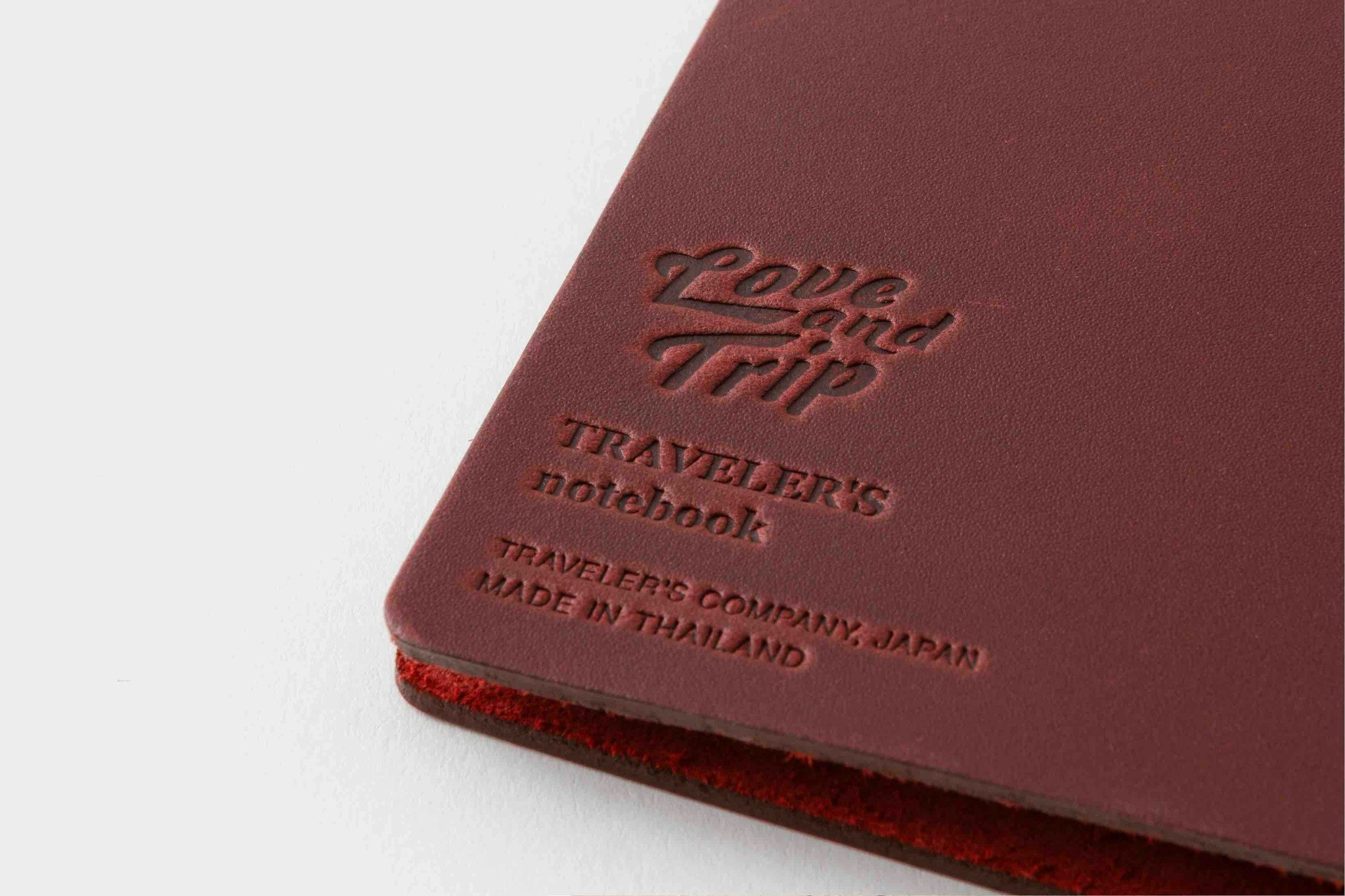 TRAVELER'S Notebook Starter Kit - (Regular Size) LOVE & TRIP Limited Edition