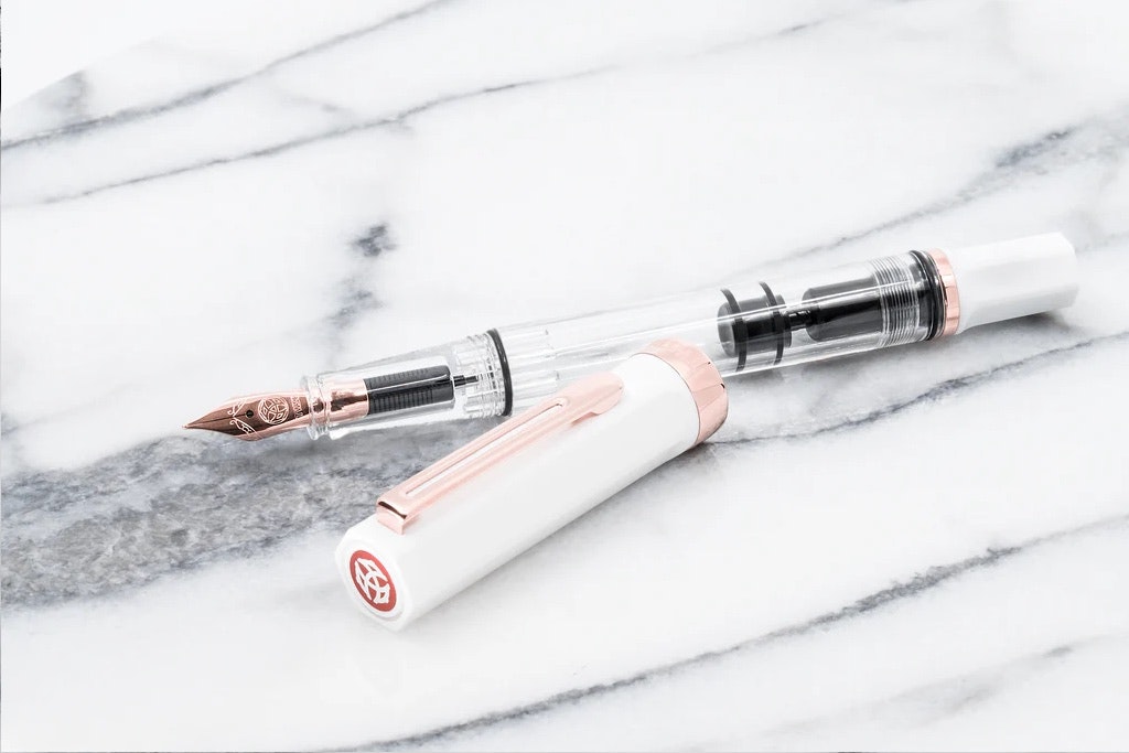 Reservoarpenna TWSBI ECO Rose Gold White