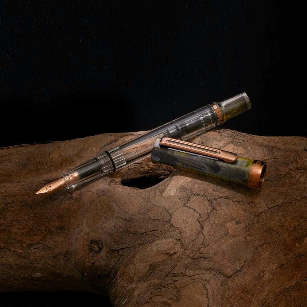 Reservoarpenna TWSBI ECO Serpentine Bronze