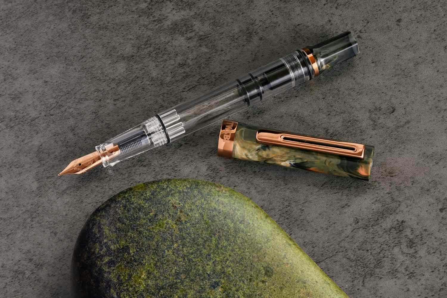 Reservoarpenna TWSBI ECO Serpentine Bronze