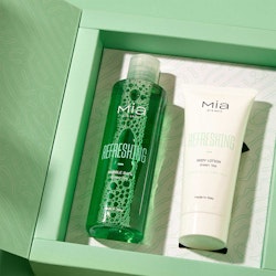 MIA PRO SKIN - REFRESHING GROOVE GREEN TEA BODY SET