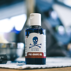 THE BLUEBEARDS REVENGE PRE-SHAVE OIL 100ML