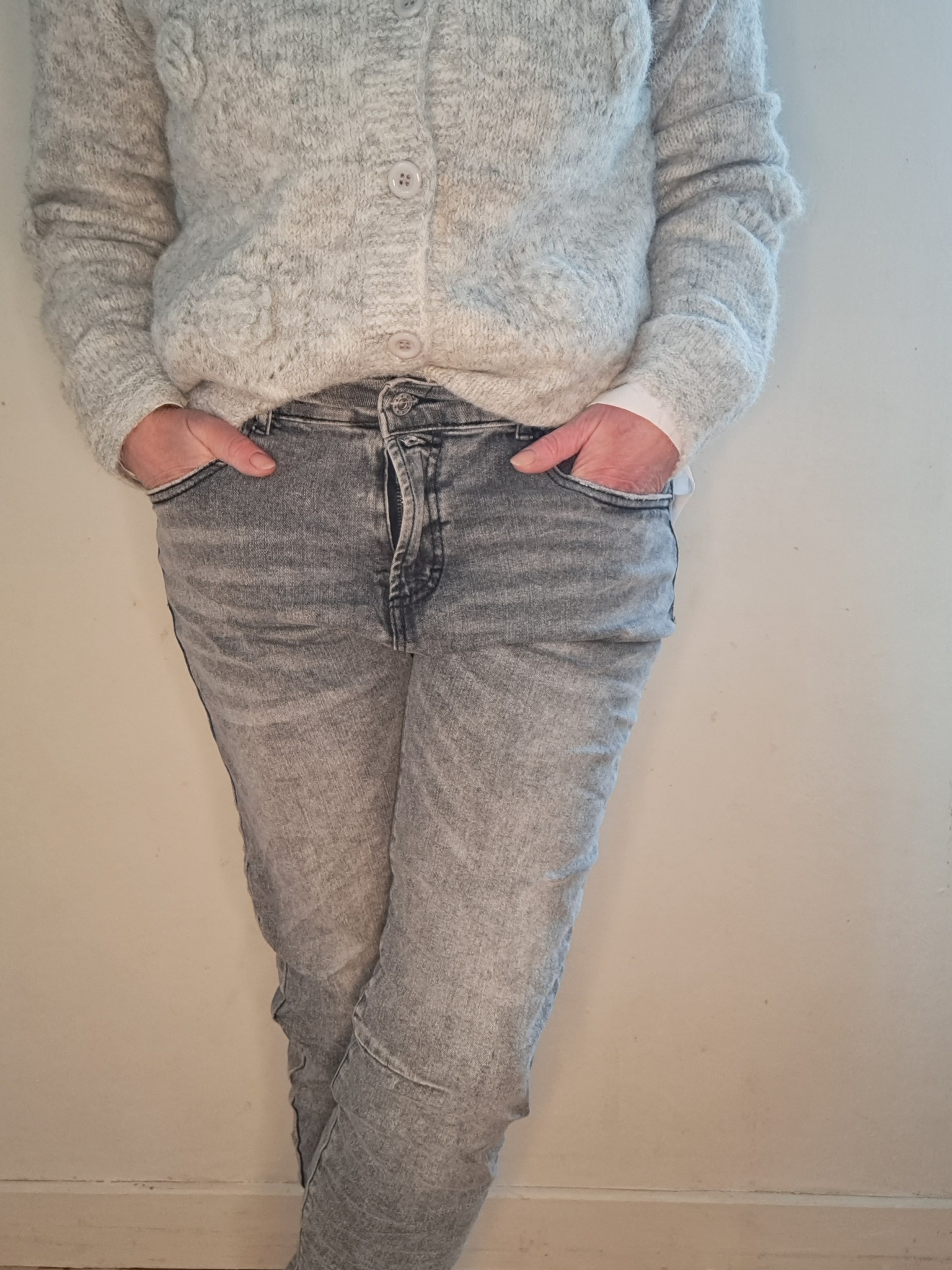 Bella jeans grå