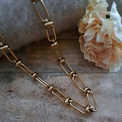 Halsband chain