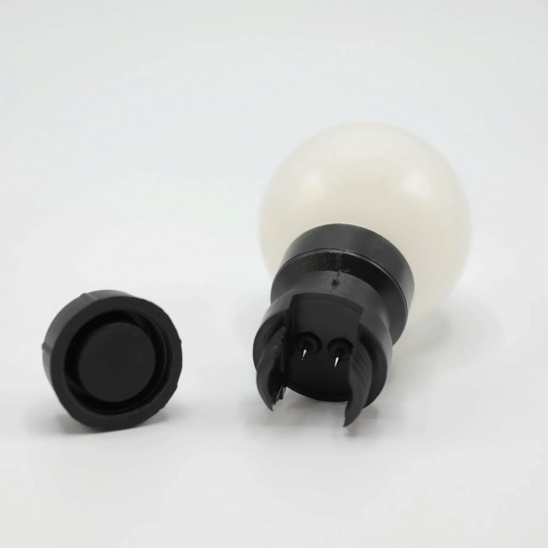 Lyslenke utendørs med faste lamper - Melkehvit - 10m eller 25m - utbyggbare