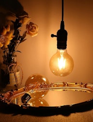 Lampadina LED G80 Ambra Vetro 2W 2200K E27