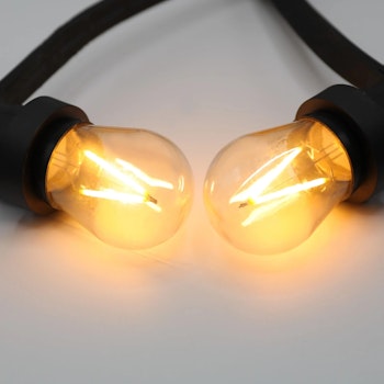 Ekstra varm hvid E27 LED-lampe - 3 watt - 2000K - dæmpbar