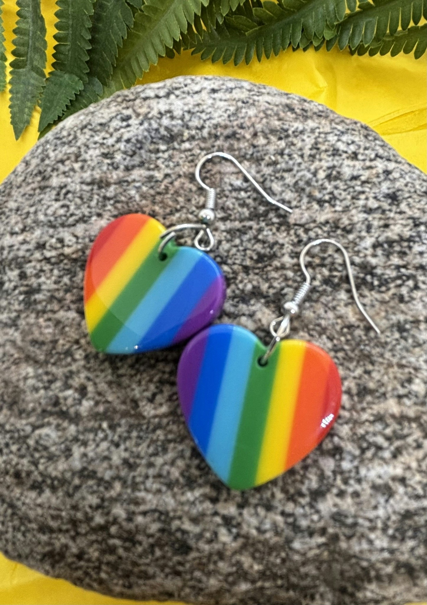 Örhängen hjärta PRIDE