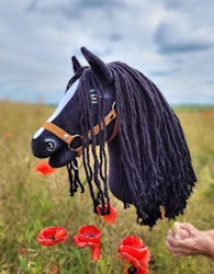 Realistic Super Hobby Horse Premium - Frieserhäst Black & White