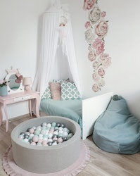 Sittsäck saccosäck Poof Monio velvet mint