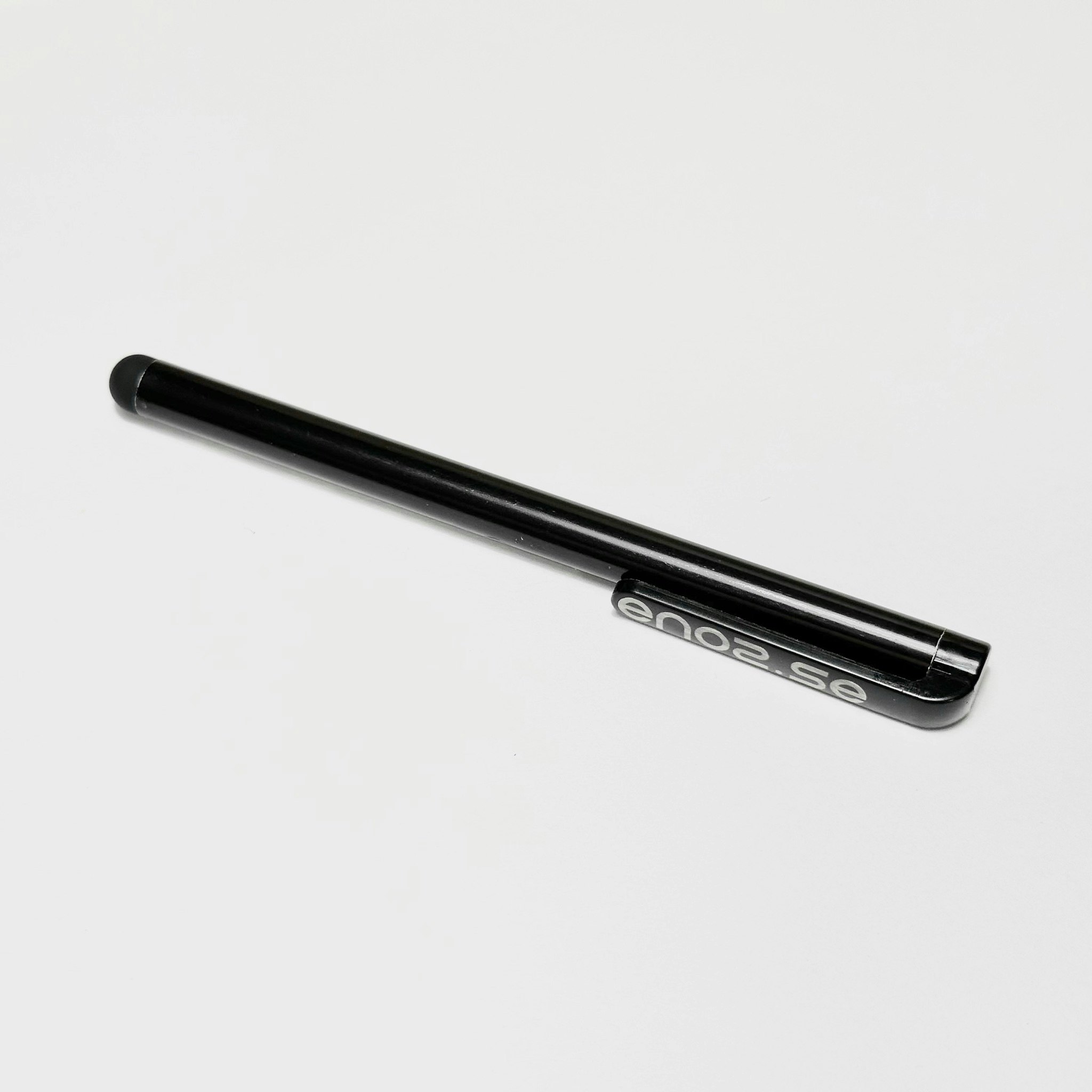 Stylus • Black