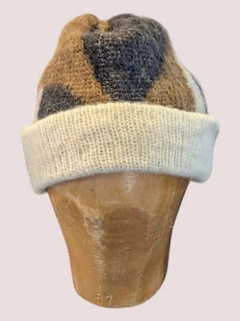 VINTAGE ARTIC SHEEP WOOL HUE