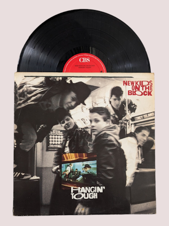 NEW KIDS ON THE BLOCK - HANGIN' TOUGH