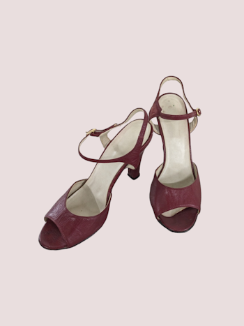 VINTAGE PUMPS STR.37